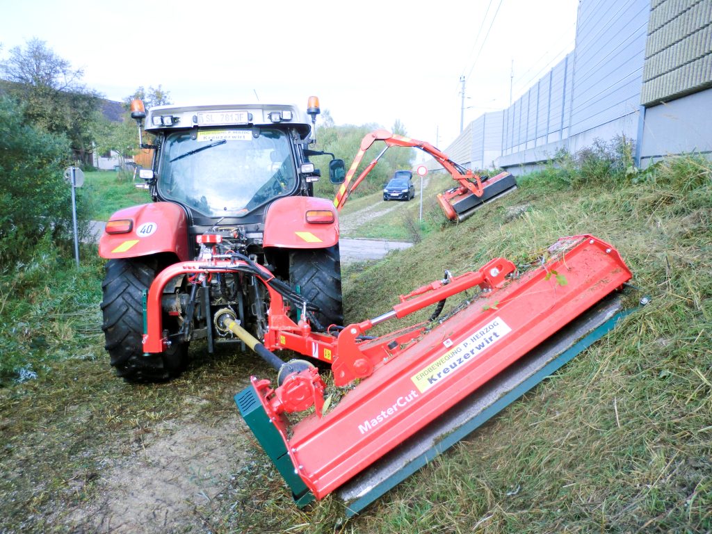 Kreuzerwirt Erdbewegung_Mäharbeiten 3