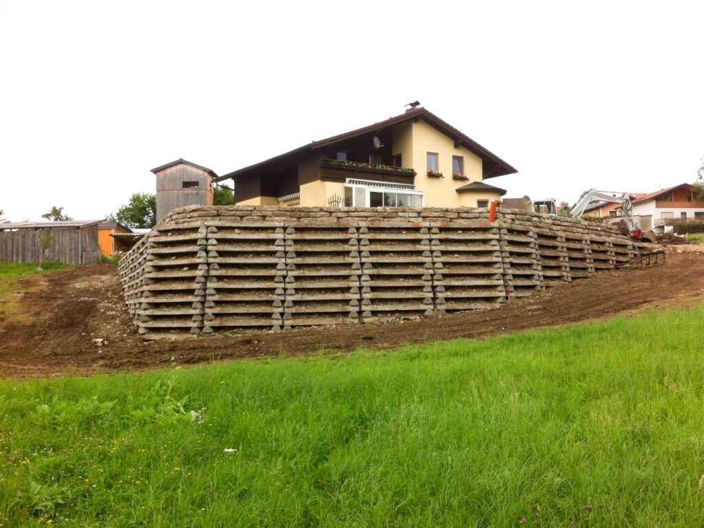 Kreuzerwirt - Stützmauer-10