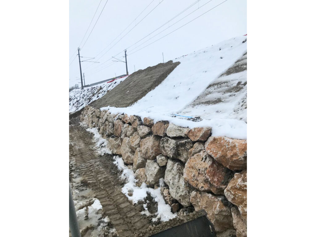 Kreuzerwirt - Stützmauer-12