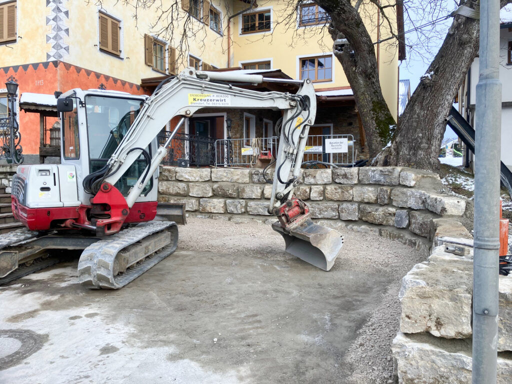 Kreuzerwirt - Stützmauer-17